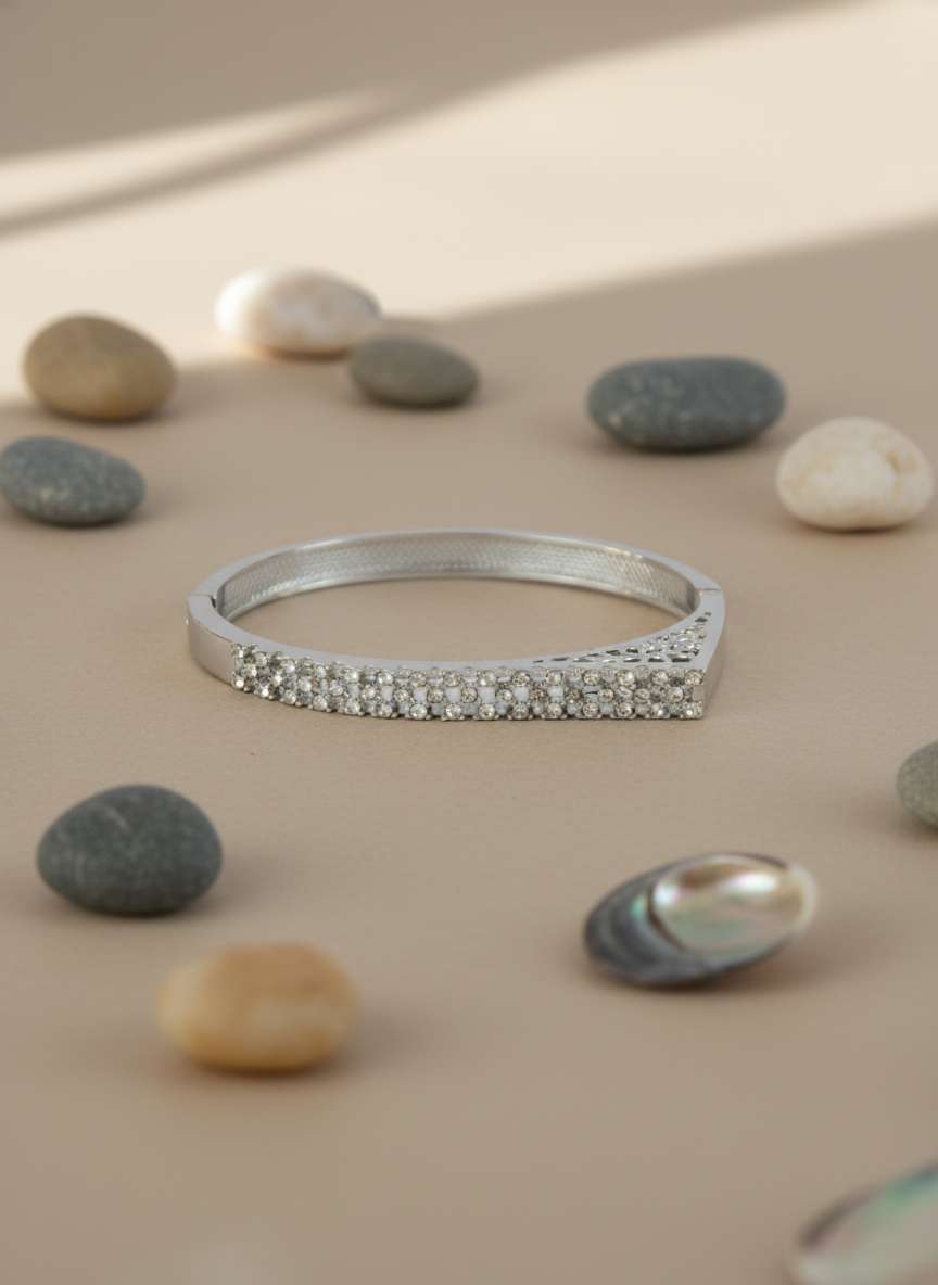 Celesté Radiant Cuff