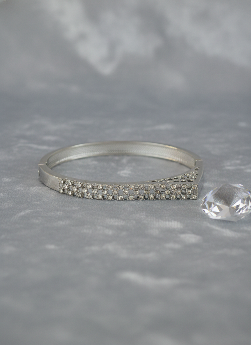 Celesté Radiant Cuff